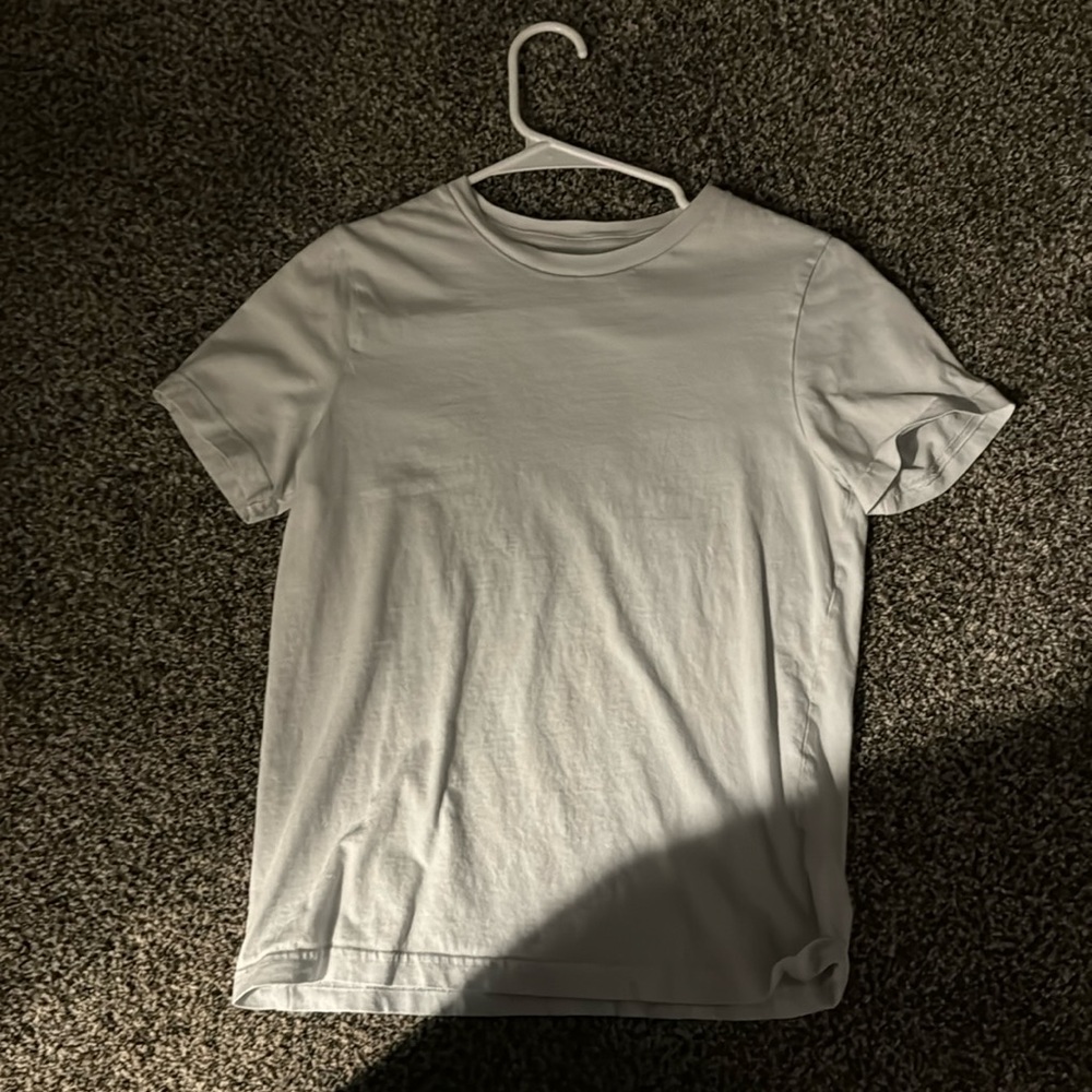 Plain white h&m shirt size 12/14 in kids